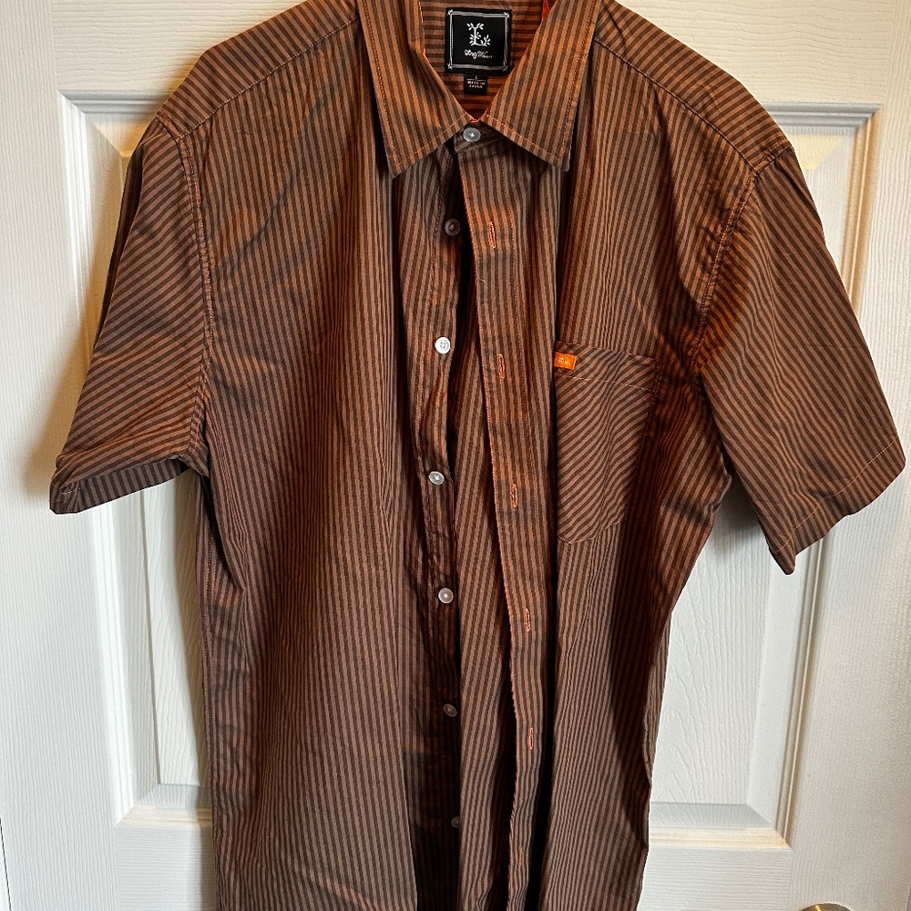 Lrg short sleeve button up - L